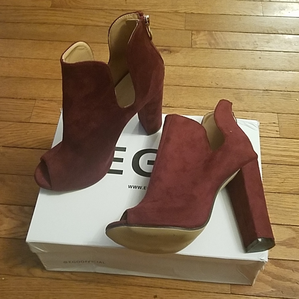 Shoe
